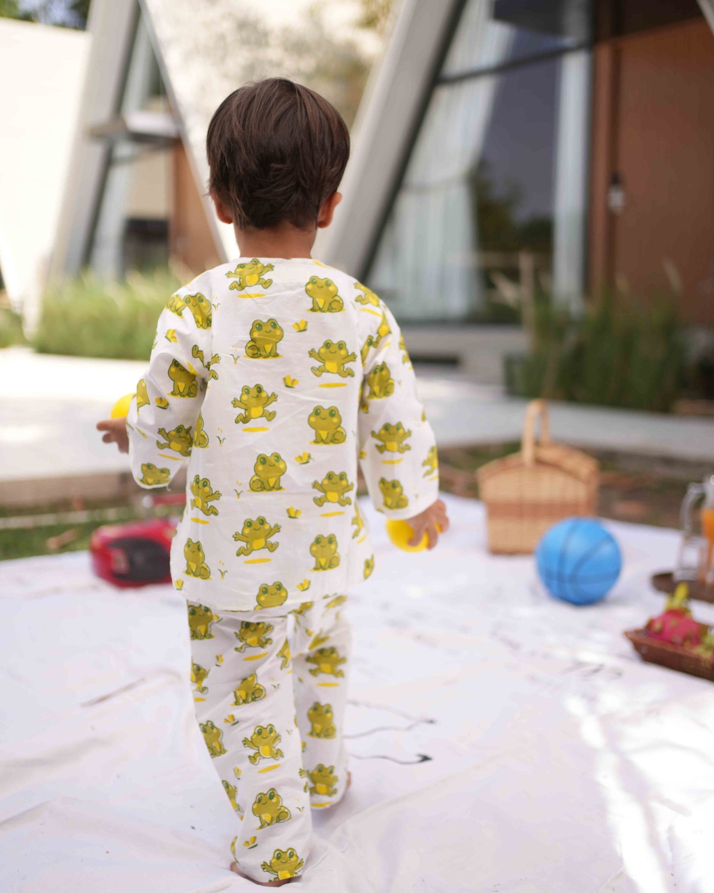 Froggy Flutter Kids Unisex Night Suit