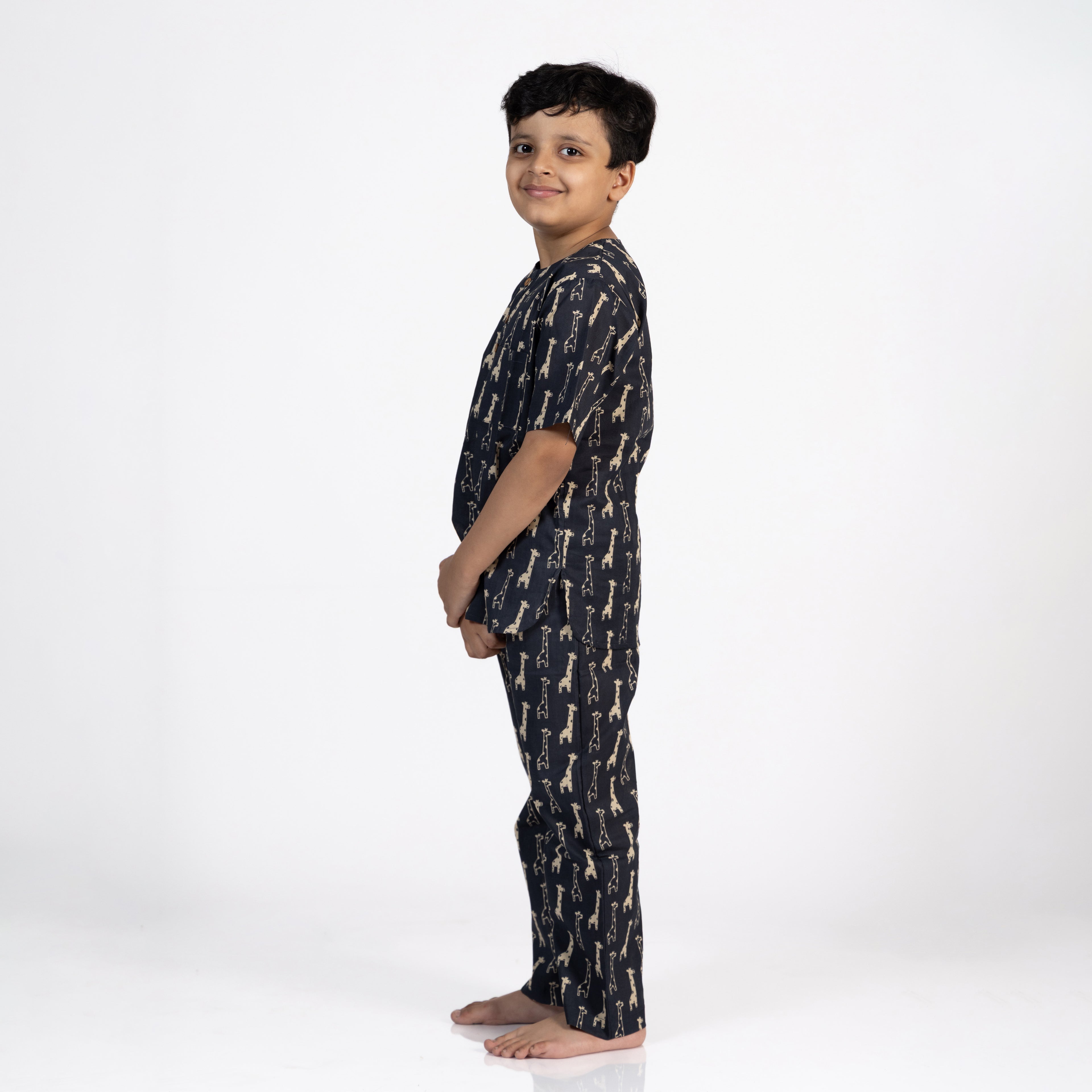 Giggly Giraffe Kids Unisex Nightsuit