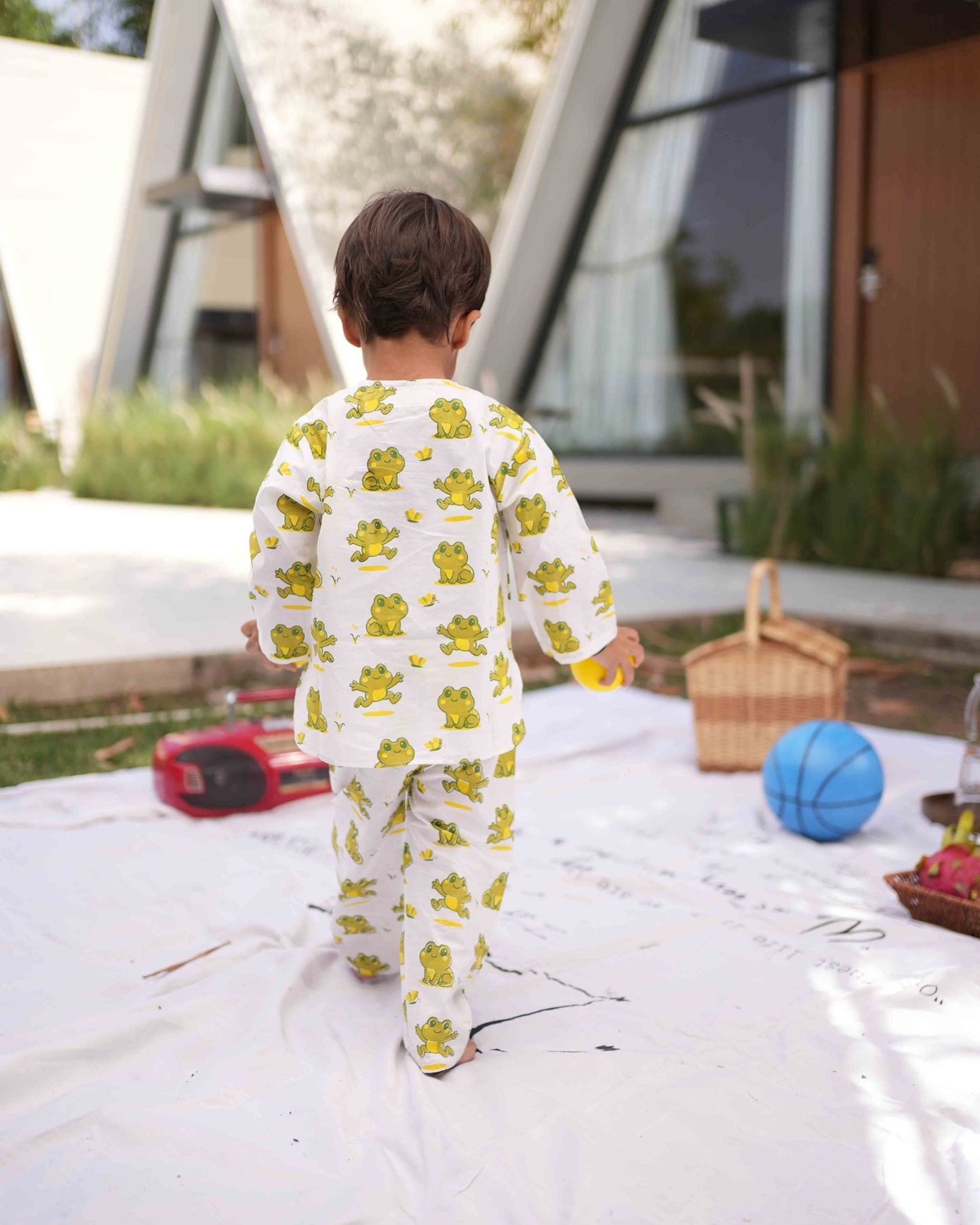 Froggy Flutter Kids Unisex Night Suit