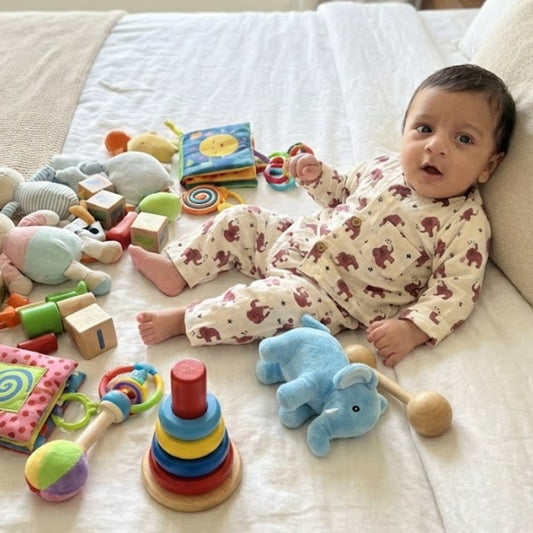 Cuddle Trunk Kids Unisex Nightsuit